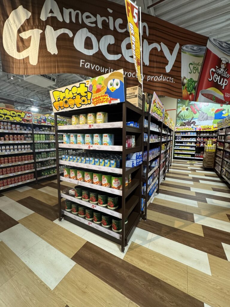 The American grocery flag is a good landmark.