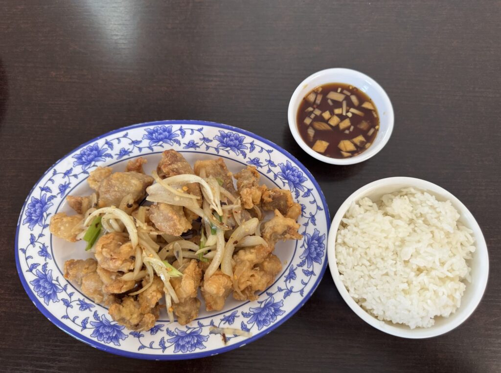 フライドポークチョップの写真です。