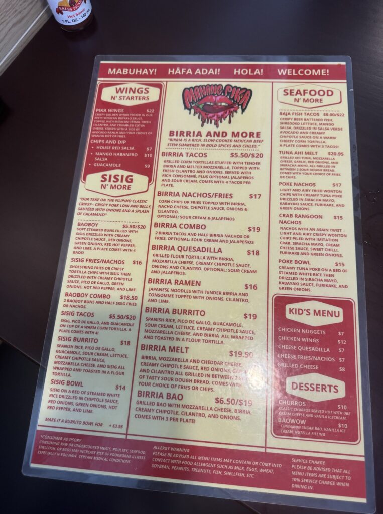 ザクラックドエッグの隣にあるmananpikaのメニューの写真です。