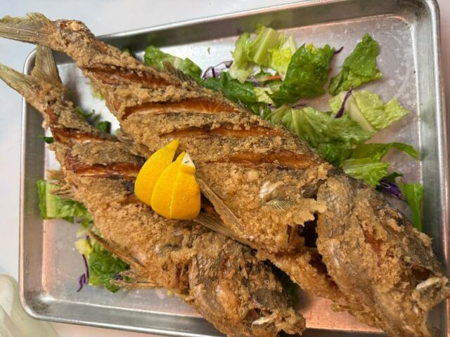 キツネフエフキの唐揚げ（素揚げ）