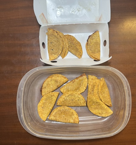 ジャックインザボックスで食べることができるサイドメニューの一つミニタコス