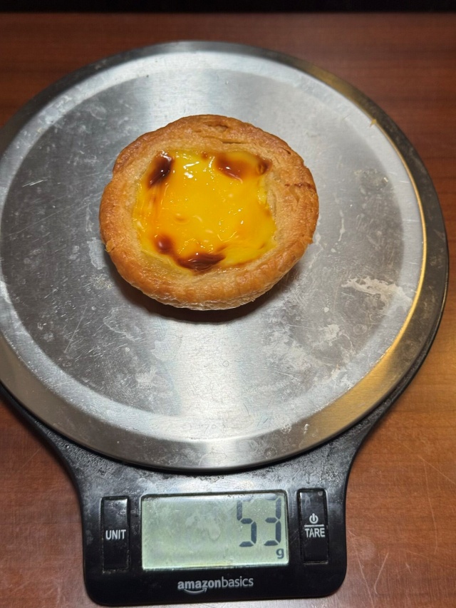 エッグタルトの重さを計測