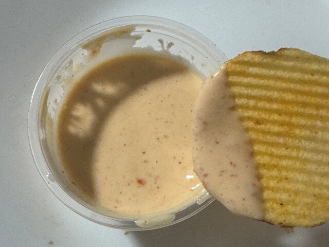 Karamucho Sriracha with spicy mayo dip.
