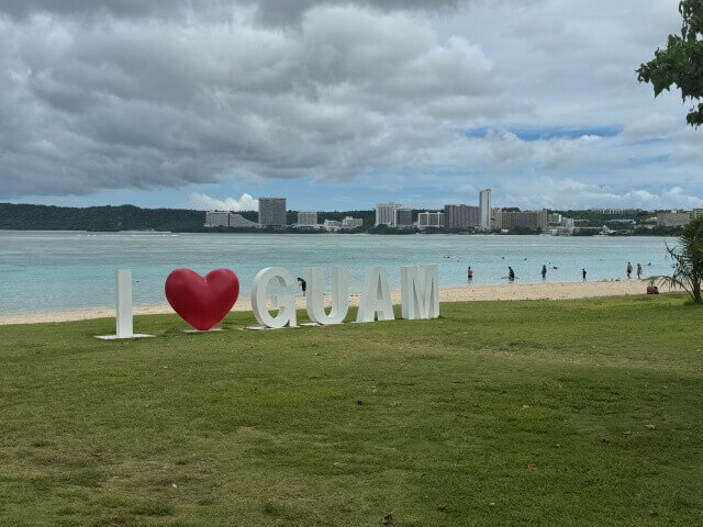 グアムのイパオビーチの写真です。