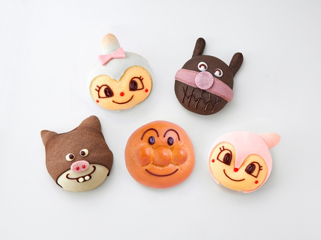 Example of character-themed bread sold in Japan