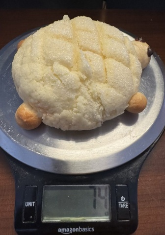 Weight of Sunrise bread on scale