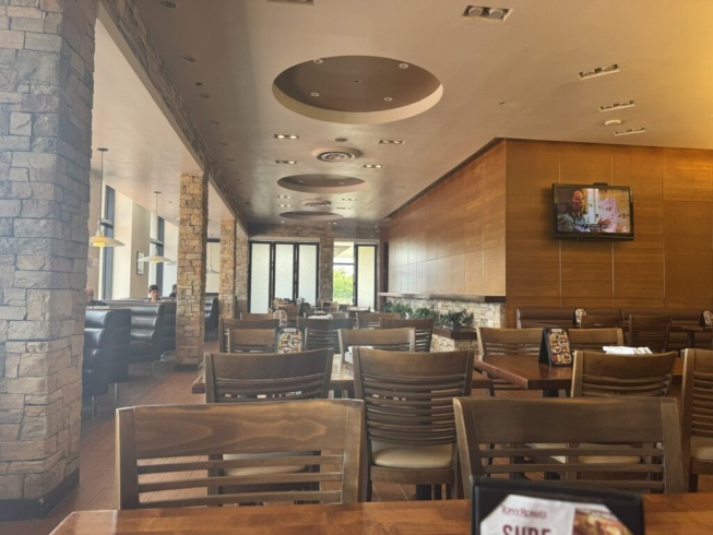 トニーローマの店内です